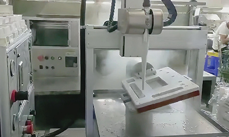 干冰清洗機筆記本后殼干冰去毛刺打樣 