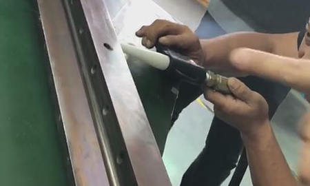 干冰清洗機熔噴布模頭清洗應用案例視頻 